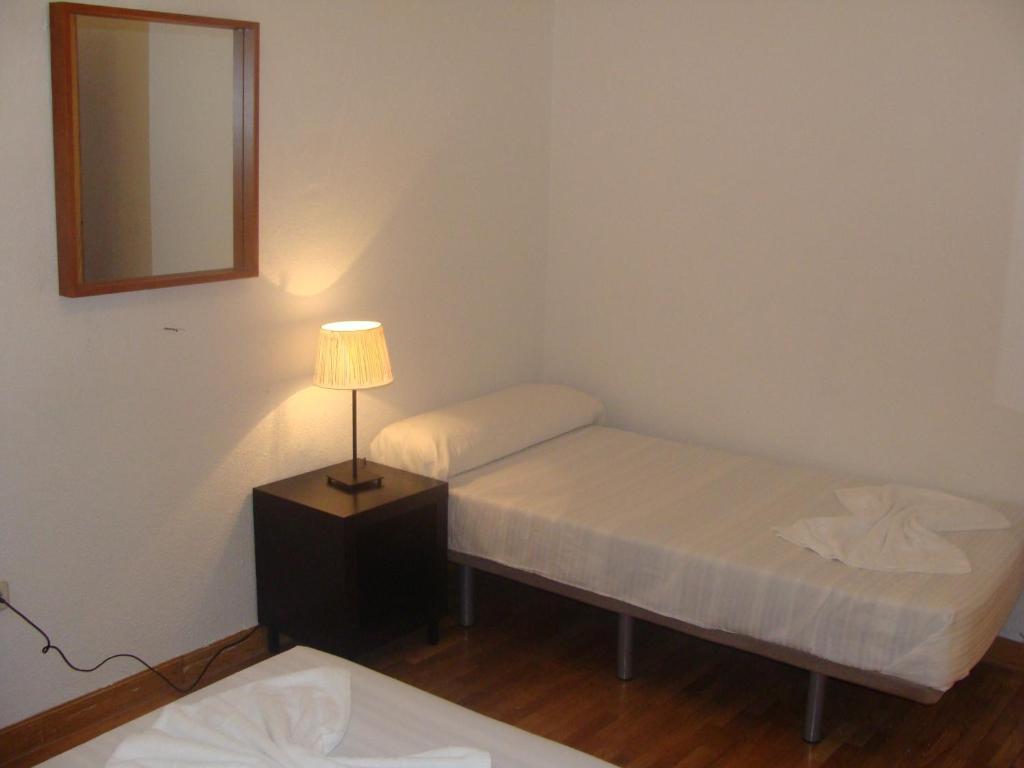 Gasthuis Inter Puerta Del Sol Auto Check In 3*