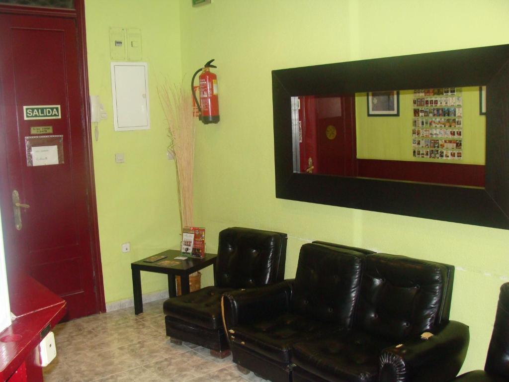 Inter Puerta Del Sol Auto Check In Gasthuis 3*
