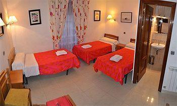 Inter Puerta Del Sol Auto Check In Gasthuis 3*