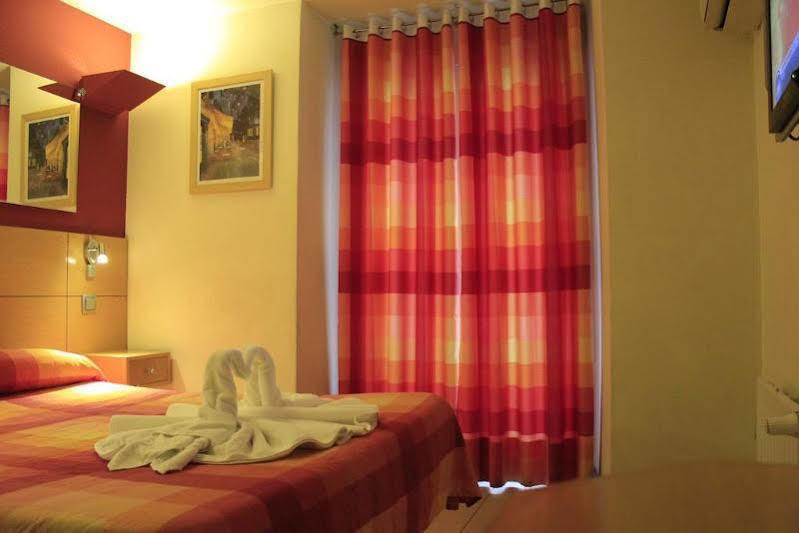 Inter Puerta Del Sol Auto Check In Gasthuis 3*